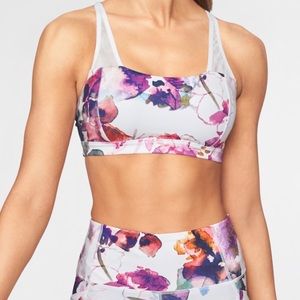 NWT Strappy-Go-Lucky Bra